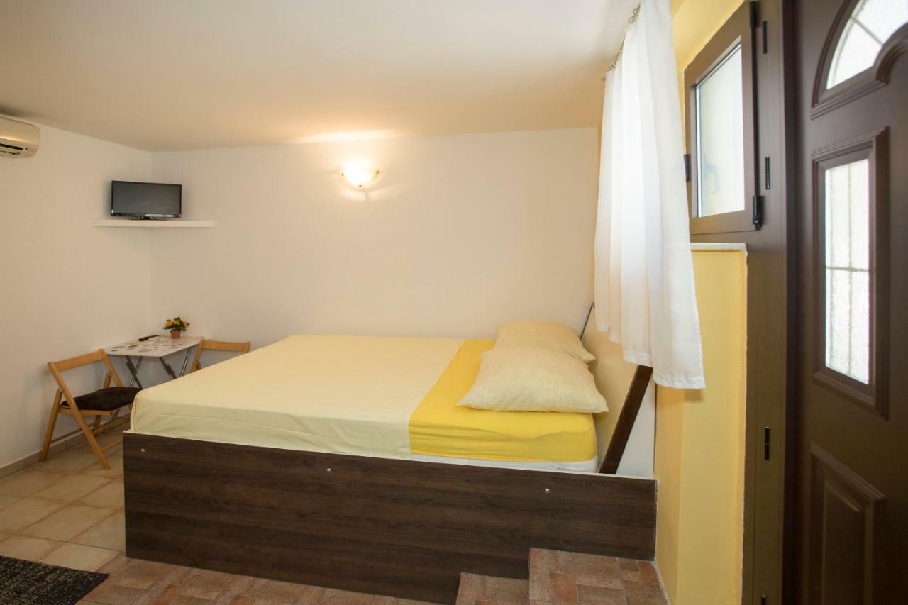 Room Dioklecijan Split Exterior foto